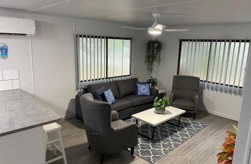 Slade Point House | Seaside Breezes with Wi-fi