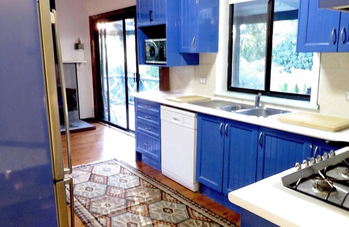 Maianbar House | Seaside Tropical SanctuarynLovely coastal home with glorious, tropical garden.n