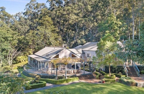 Meroo Meadow Apartment | Secluded Rainforest Mountain Retreat