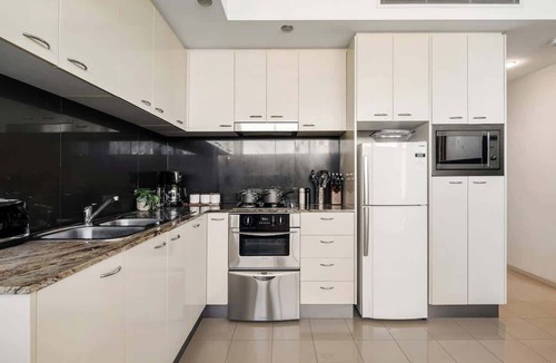 Brisbane Central Business District Apartment | Seednest Comfort Convenience in CBD Core