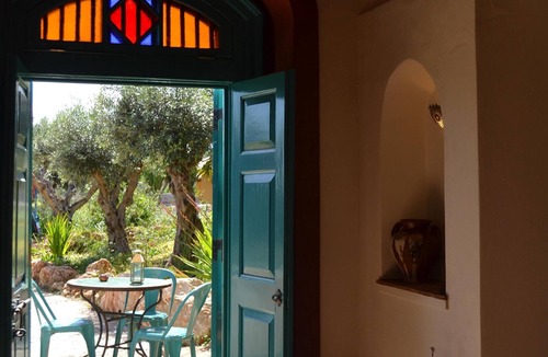 Alfarrobeira Cottage | Self catering Quinta Alfarrobeira for 2 people