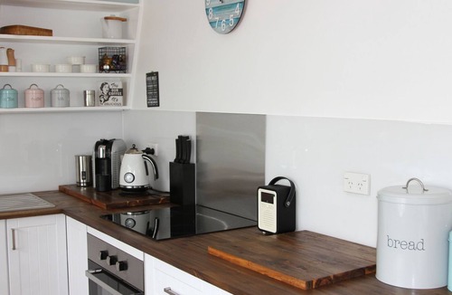 Denhams Beach House | Serendipity - Oceanfront holiday home
