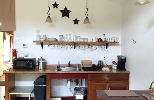 Hyde Park Apartment | Serene Country Cabins 2 In the heart of Vermont
