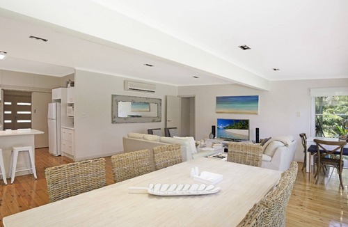 Pearl Beach House | Serene seclusion on Gem by HolidayCo.