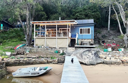 Sydney Cabin | Serenity on Coba Point