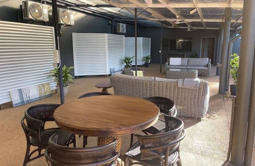 Mission Beach Cabin | Serenity Rooms for couples & individuals | Luxury Rainforest Meets Reef | Sleeps up to 2