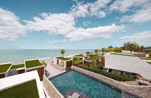 Khuekkhak Villa | (SHA+)Villa Beach Front with Private Pool(B04)