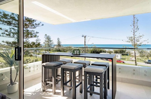 Alexandra Headland Apartment | Shara Seaside Oasis - Poolside Living by Alex Beach