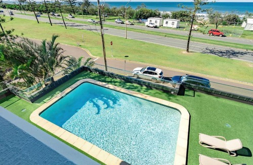 Alexandra Headland Apartment | Shara Seaside Oasis - Poolside Living by Alex Beach
