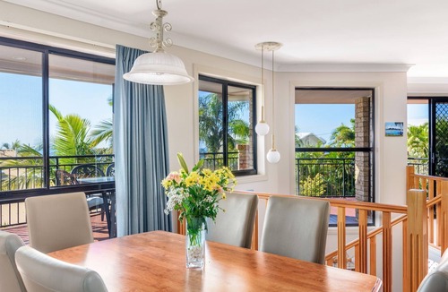 Rainbow Beach Apartment | Sharon Lee 2 - Rainbow Beach