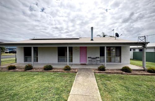 Tomakin House | Shell Shack