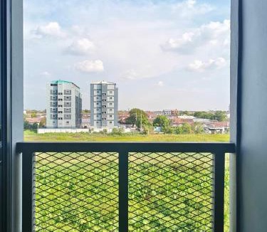 Khlong Luang Hotel | SHIN GTA Thanyaburi