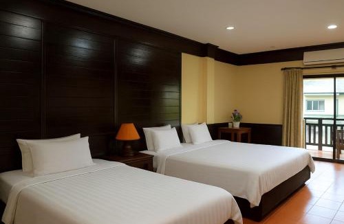 Si Mueang Chum Hotel | Silamanee Resort & Spa Hotel
