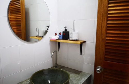 Makham Tia House | Siri Guesthouse at Suratthani