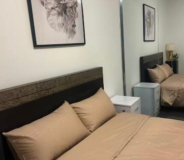 Sydney Olympic Park Apartment | Sky High Harbour Bridge View - Sydney Olympic Park