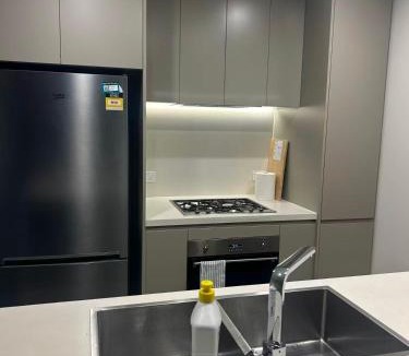 Sydney Olympic Park Apartment | Sky High Harbour Bridge View - Sydney Olympic Park