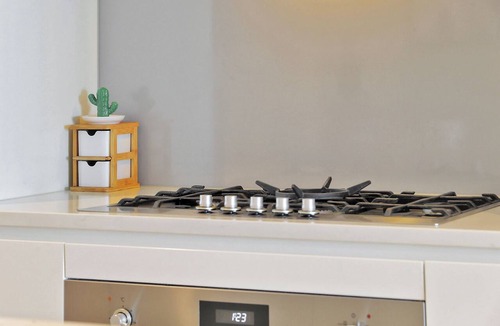 Brisbane Central Business District Apartment | Skyline Serenity Retreat 2 KingbedsApt FreeParking