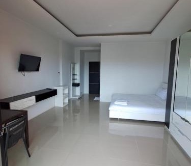 Rawai Apartment | Sleek Modern Studio in Rawai, Phuket