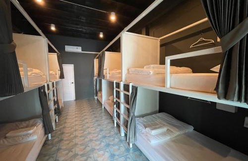 Don Sak Hostel | Sleep4cheap@Donsak