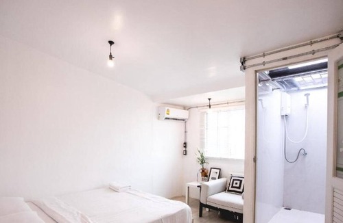 Don Muang Hostel | Sleepcase Hostel