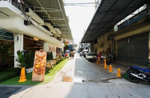 Sukhumvit Apartment | SleepPop Sukhumvit 42 - BTS เอกมัย