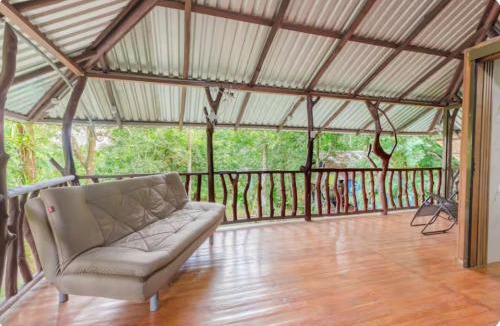 San Rafael de Guatuso Apartment | Sloth House Rio Celeste