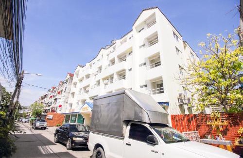 Suan Luang Apartment | SLT Apartment Bangkok