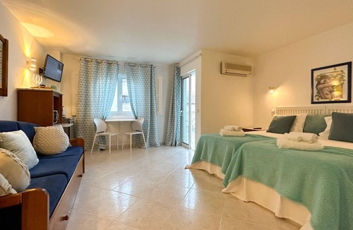 Albufeira Old Town Bed & Breakfast | Sofeelings Quarto Mar Piso 2, Baixa de Albufeira