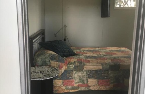 Lowden House | Something Different - Shedstay