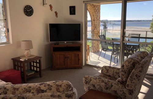 Golden Beach Apartment | Sorrento U5 Golden Beach Waterfront Escape