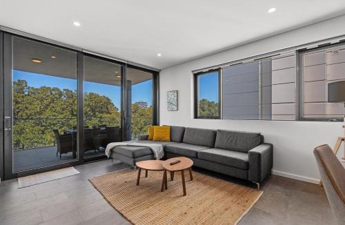 South Perth Apartment | South Perth Sky - Foreshore Escape