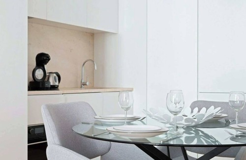 Chiado Apartment | Spacious 1 Bed Apartment near Baixa