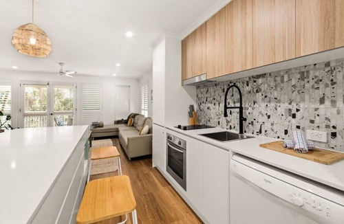Noosaville Apartment | Spacious 3BR Apartment Near Noosa River