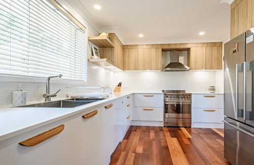 Killcare Heights House | Spacious Family Retreat by HolidayCo.