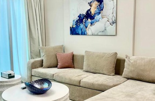 Barsha Heights Apartment | Spacious Modernized 2 BR Apartments by Taskeen Holiday Homes
