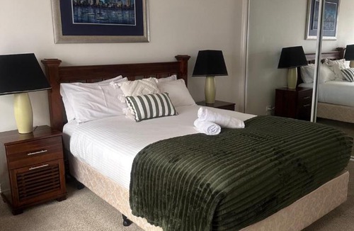 Williamstown Apartment | Spacious Williamstown Apartment with Free Parking