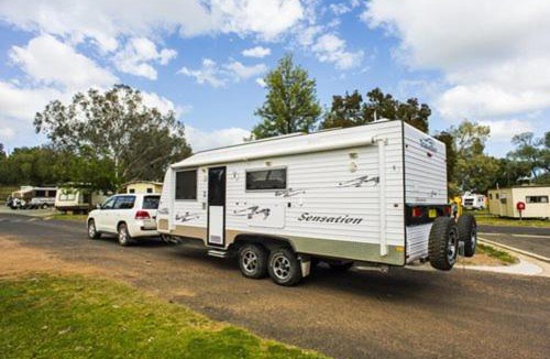 Parkes Resort | Spicer Caravan Park