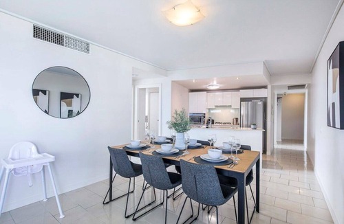 Brisbane Central Business District Apartment | Stadium Vue, 3Bd,Riverview Pool, 300m to S/Stadium