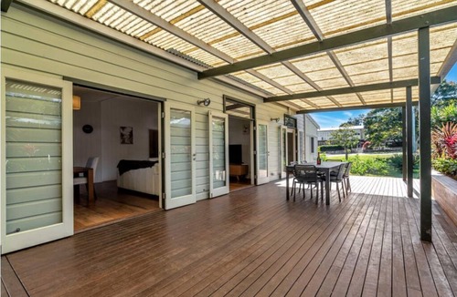 Maclean House | STANLEY COTTAGE