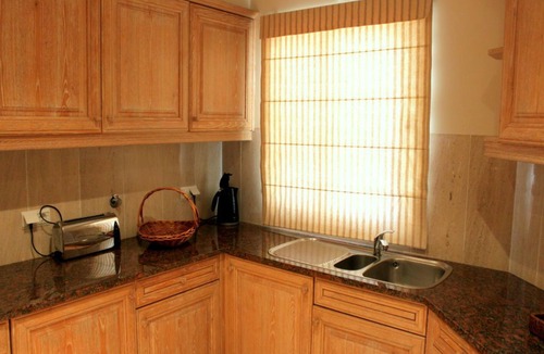 Almancil Apartment | Stevens White Apartment, Quinta do Lago, Algarve