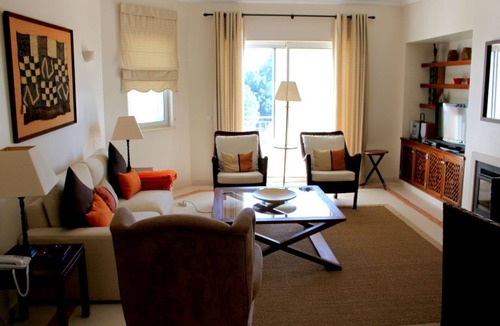 Almancil Apartment | Stevens White Apartment, Quinta do Lago, Algarve