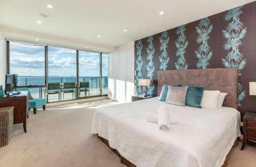 Forster Apartment | Strand Beachside 1003 Penthouse
