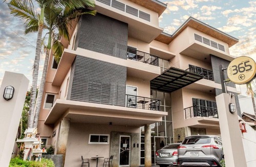 Thapae Apartment | Studio 365 Serviced Apartments
