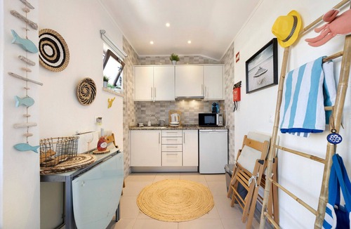 Torralta Apartment | Studio Apartment "The Studio - Pet friendly" with Mountain VIew, Balcony & Wi-Fi