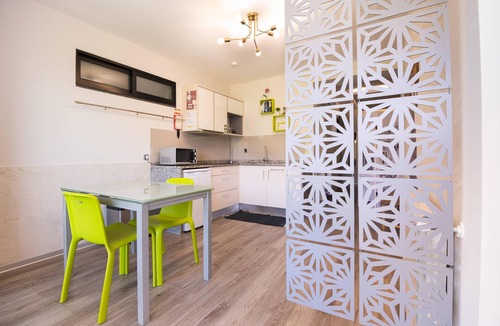 Santana House | Studio south lower-level w/kitchenett and patio