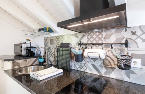 Covas Apartment | Studio 'With Terrace' with Mountain View, Wi-Fi and Air Conditioning