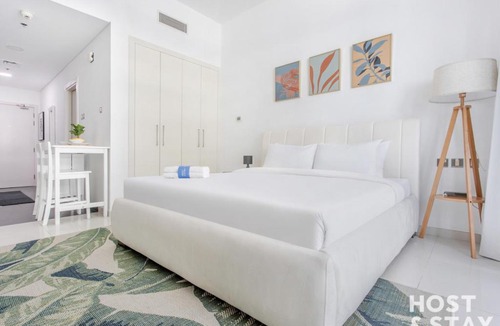 Dubai Apartment | Studio with view at Loreto Damac Hills - Host & Stay