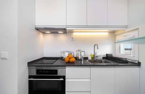 Carcavelos Apartment | Study & Surf: Carcavelos 1-BED by Beach & Nova SBE