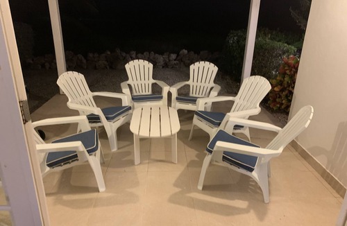 Apple Hall Villa | Stylish 2 bed 2 bath, AC, stunning Ocean view.