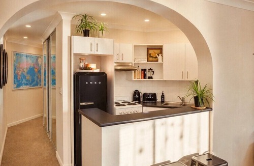 Bondi Beach Apartment | ★ Sub-Penthouse Beach View ★ by Sydney Dreams ★